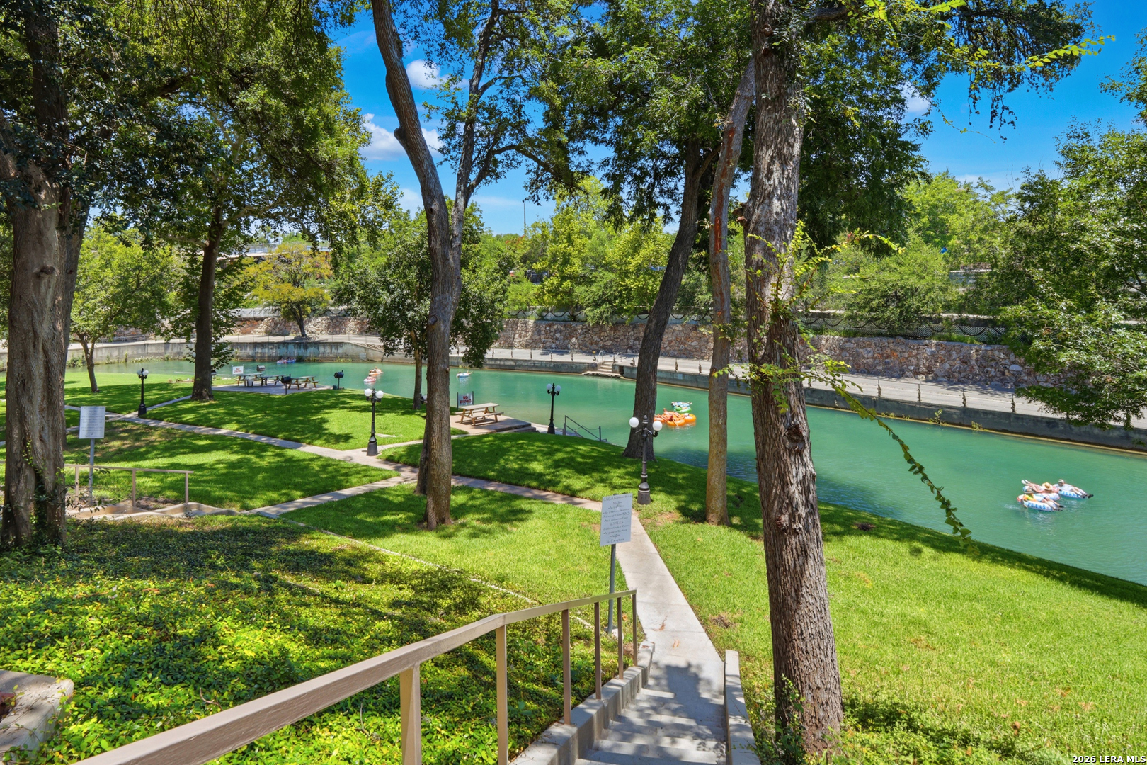 365 S Gilbert Avenue New Braunfels TX 78130