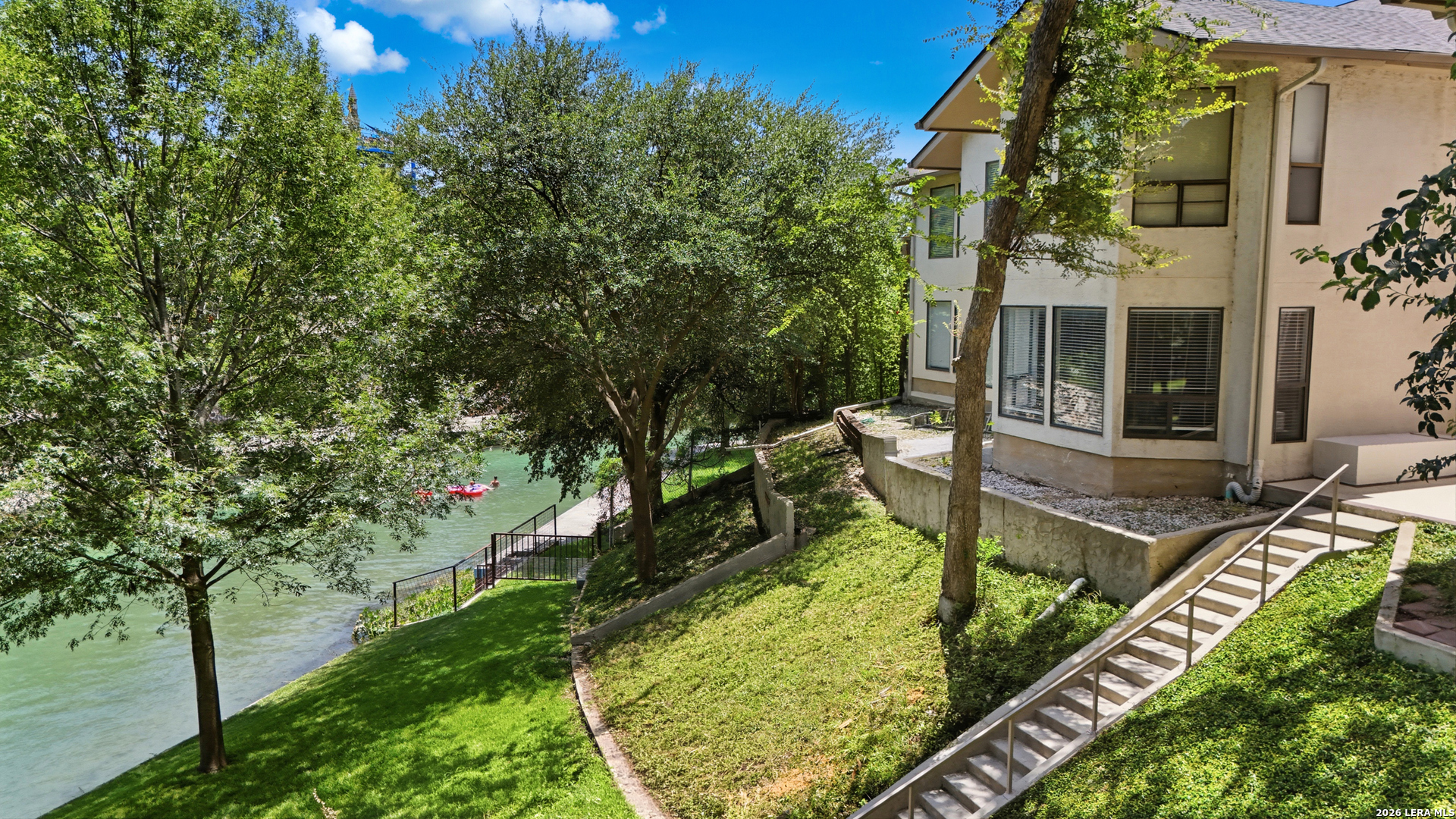 365 S Gilbert Avenue New Braunfels TX 78130