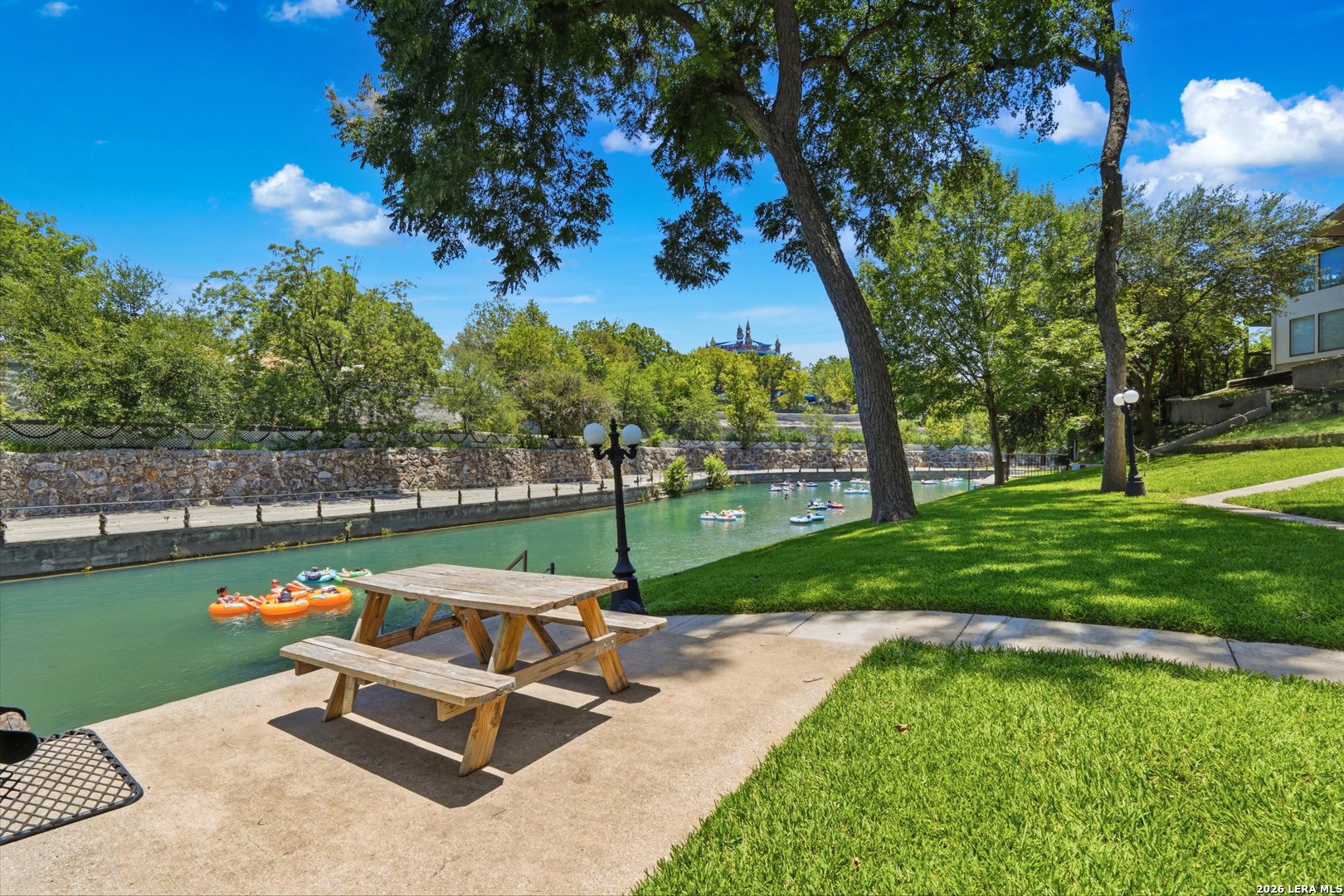 365 S Gilbert Avenue New Braunfels TX 78130