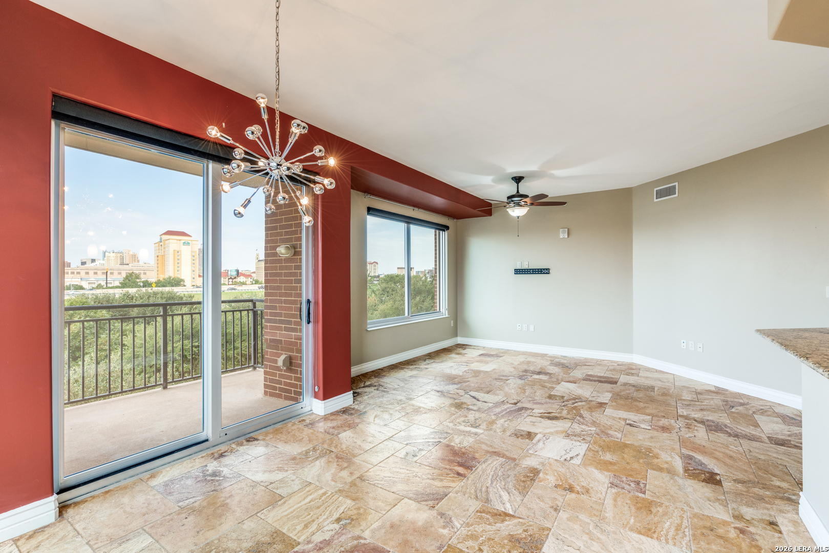 215 N Center San Antonio TX 78202