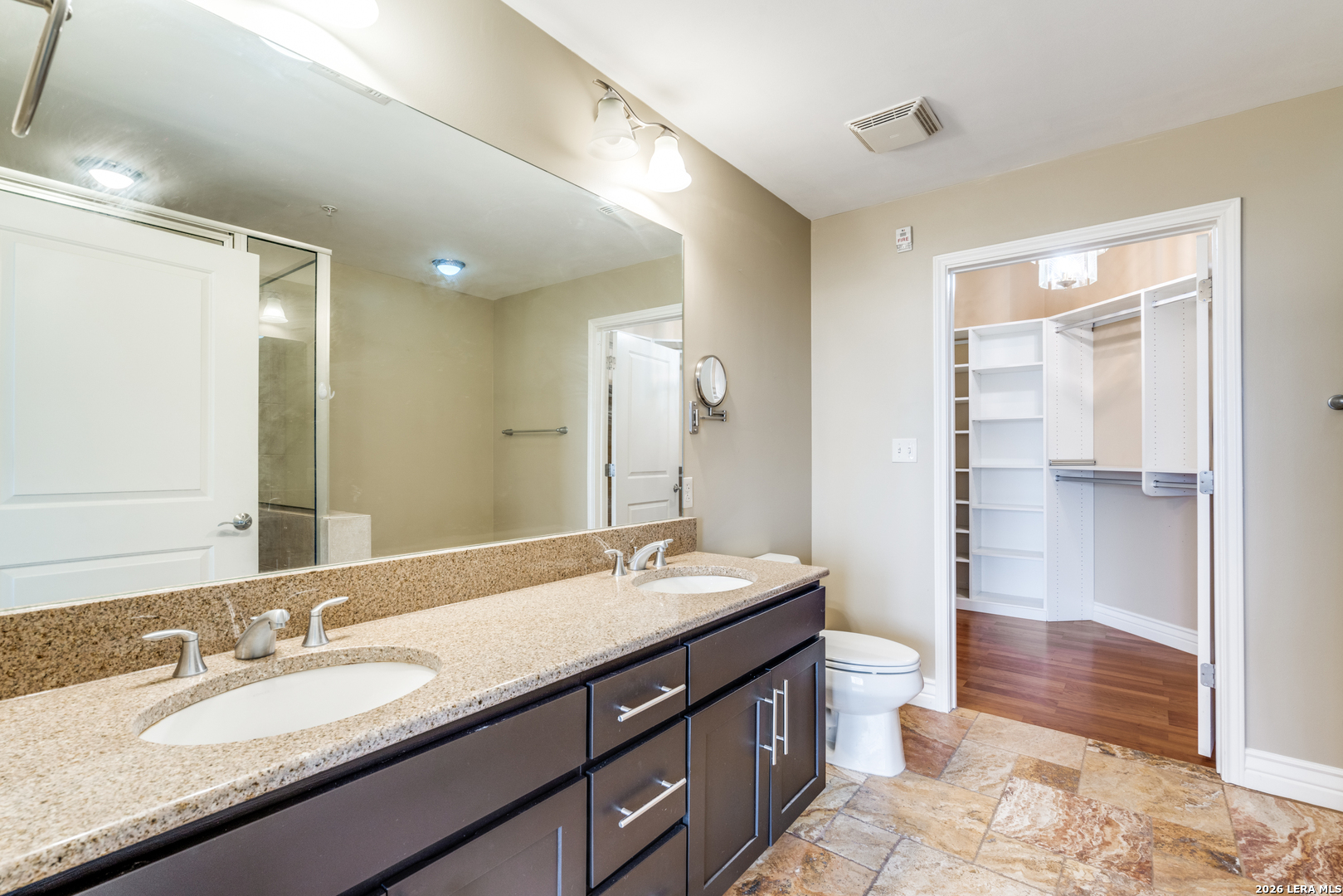 215 N Center San Antonio TX 78202