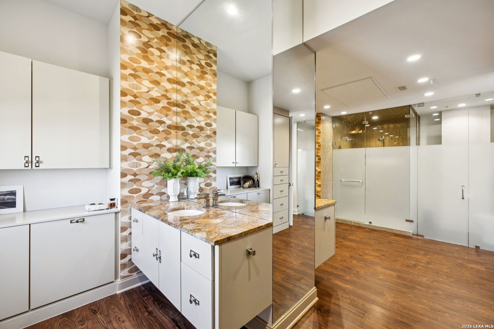 230 Dwyer Avenue San Antonio TX 78204