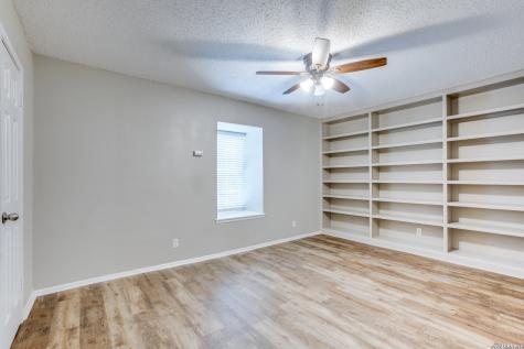 122 E Terra Alta Road San Antonio TX 78209