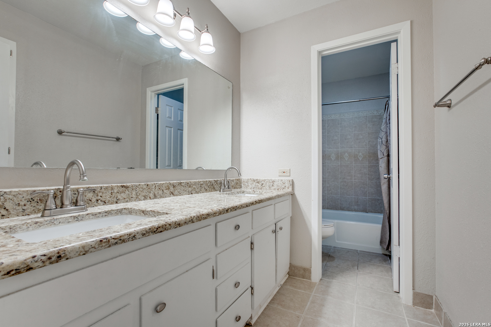 122 E Terra Alta Road San Antonio TX 78209
