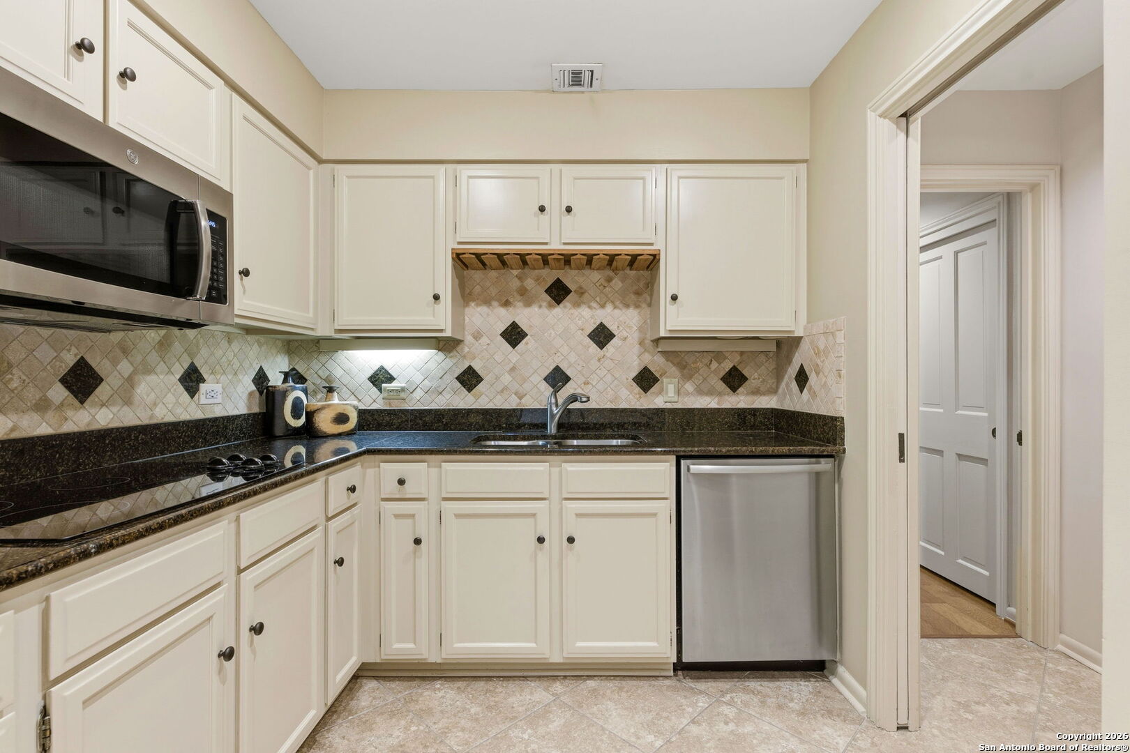 4001 N New Braunfels San Antonio TX 78209