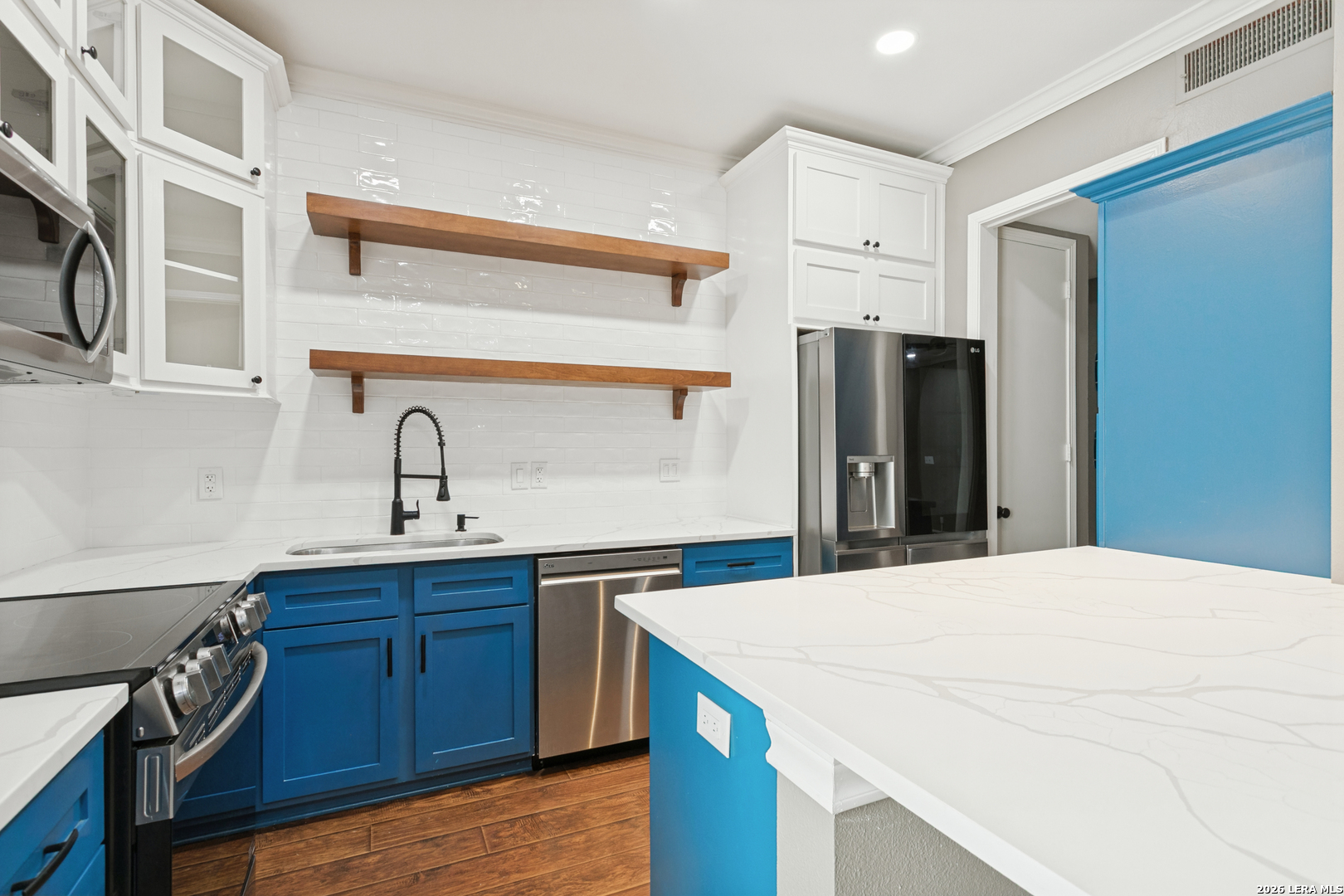 7707 Broadway Street San Antonio TX 78209