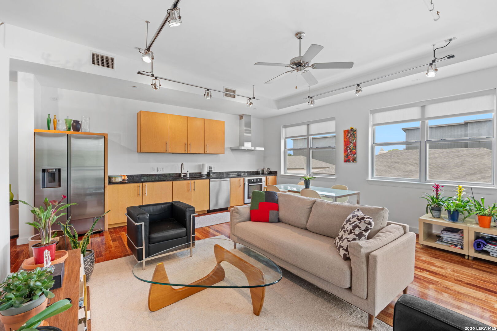 831 S Flores San Antonio TX 78204