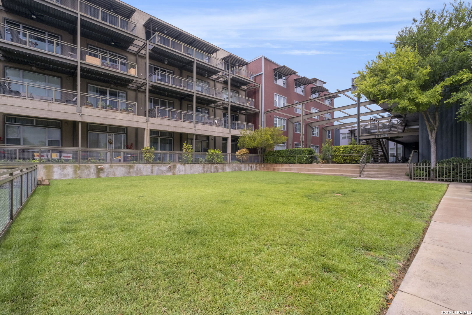831 S Flores San Antonio TX 78204