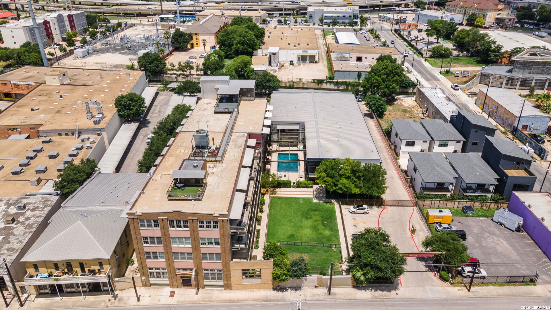 831 S Flores San Antonio TX 78204