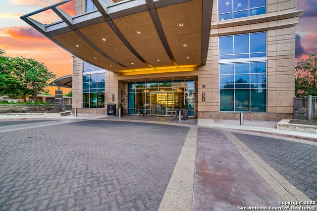 4242 Broadway Street San Antonio TX 78209