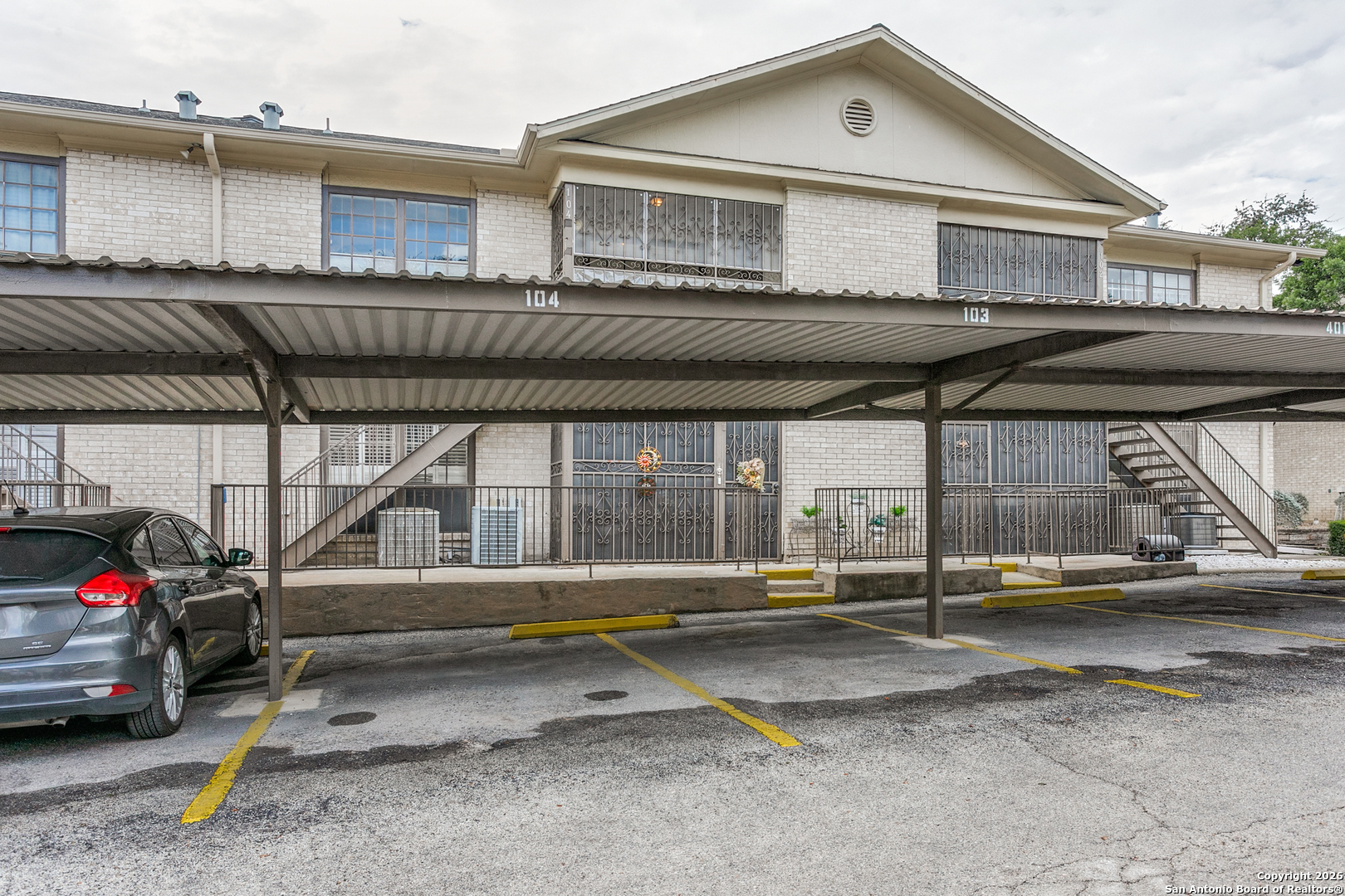 165 W Rampart San Antonio TX 78216