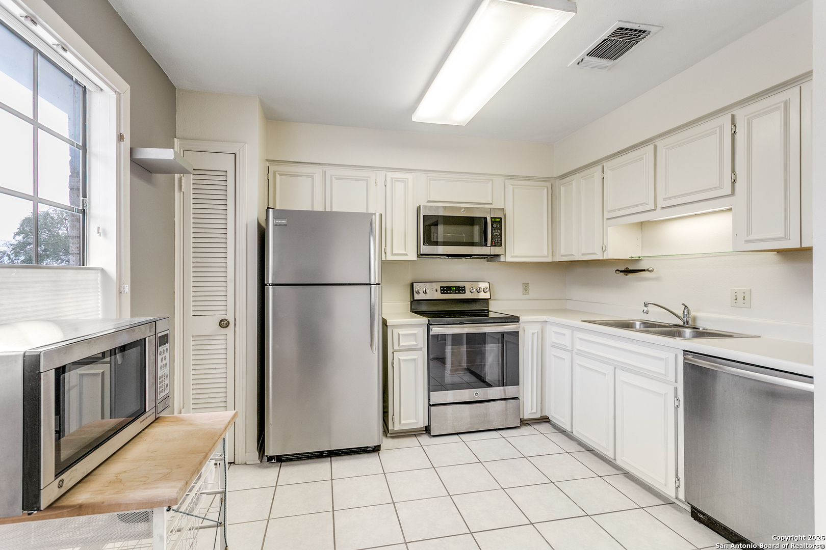 165 W Rampart San Antonio TX 78216