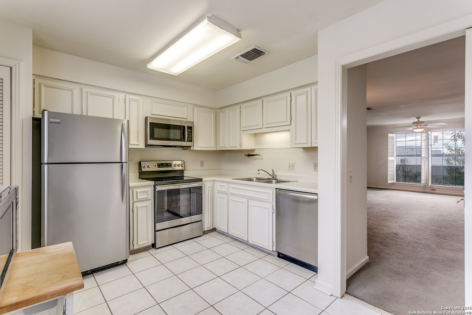 165 W Rampart San Antonio TX 78216