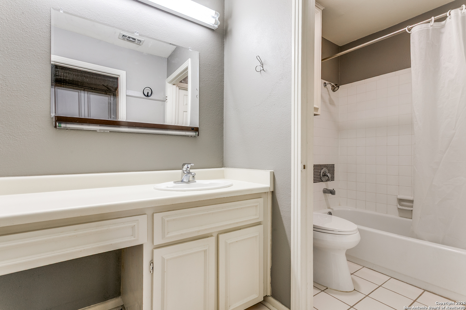 165 W Rampart San Antonio TX 78216
