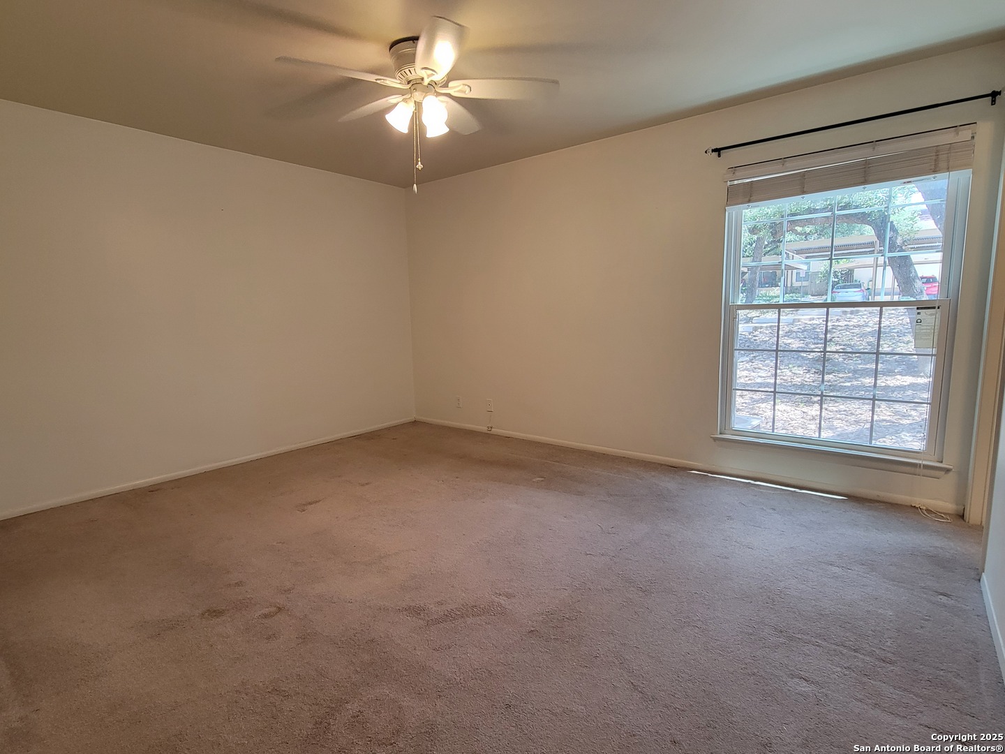 8702 Village Drive San Antonio TX 78217