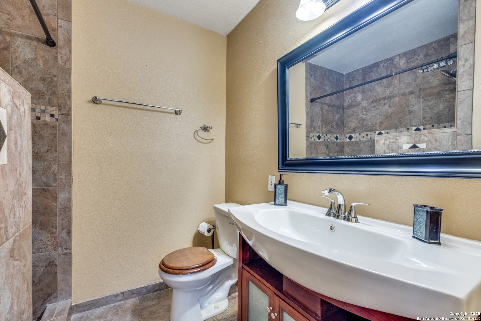 6106 Vance Jackson San Antonio TX 78230