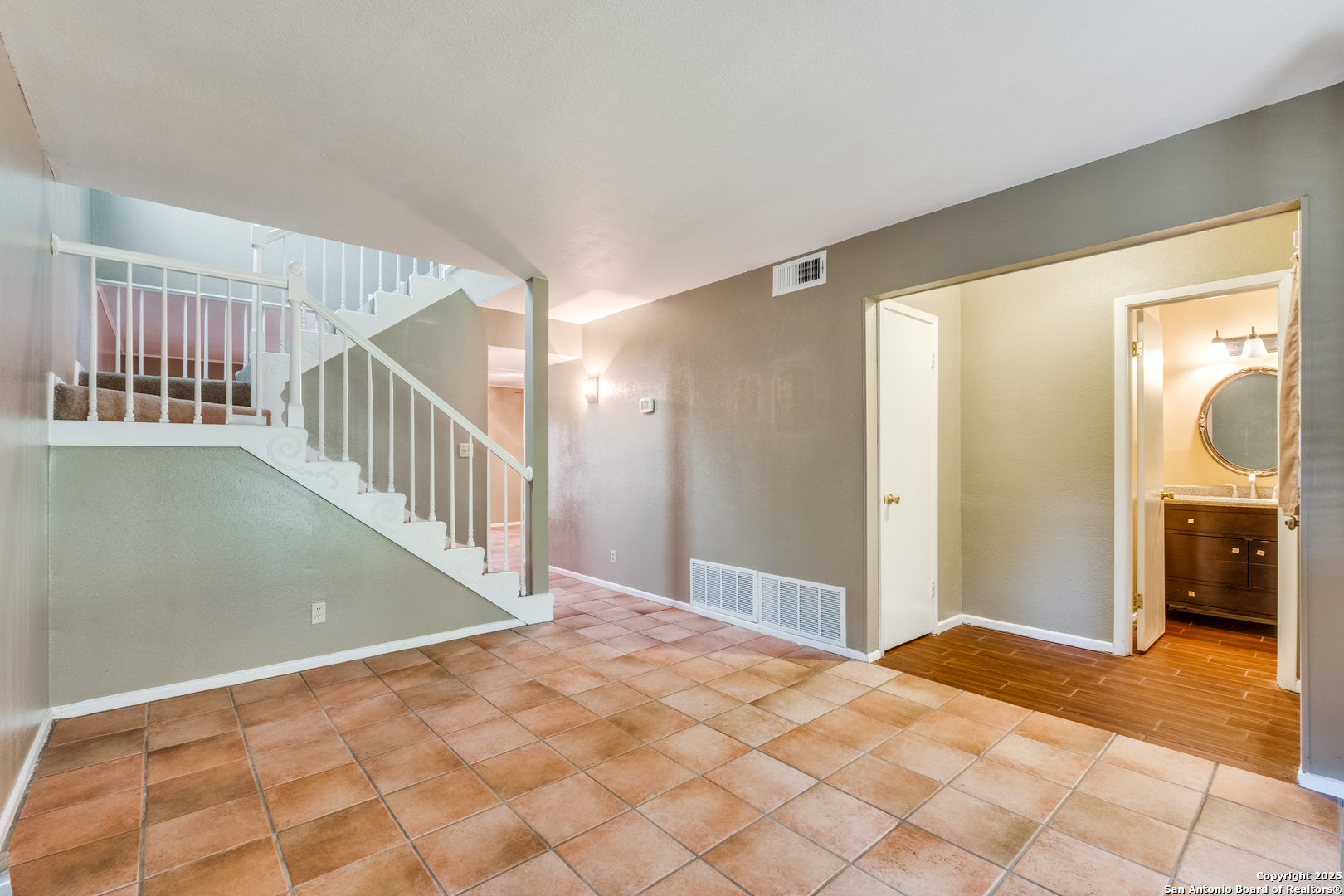 6106 Vance Jackson San Antonio TX 78230