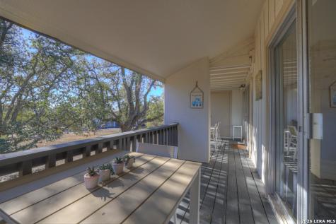 1033 Parkview Canyon Lake TX 78133