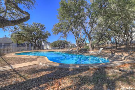 1033 Parkview Canyon Lake TX 78133