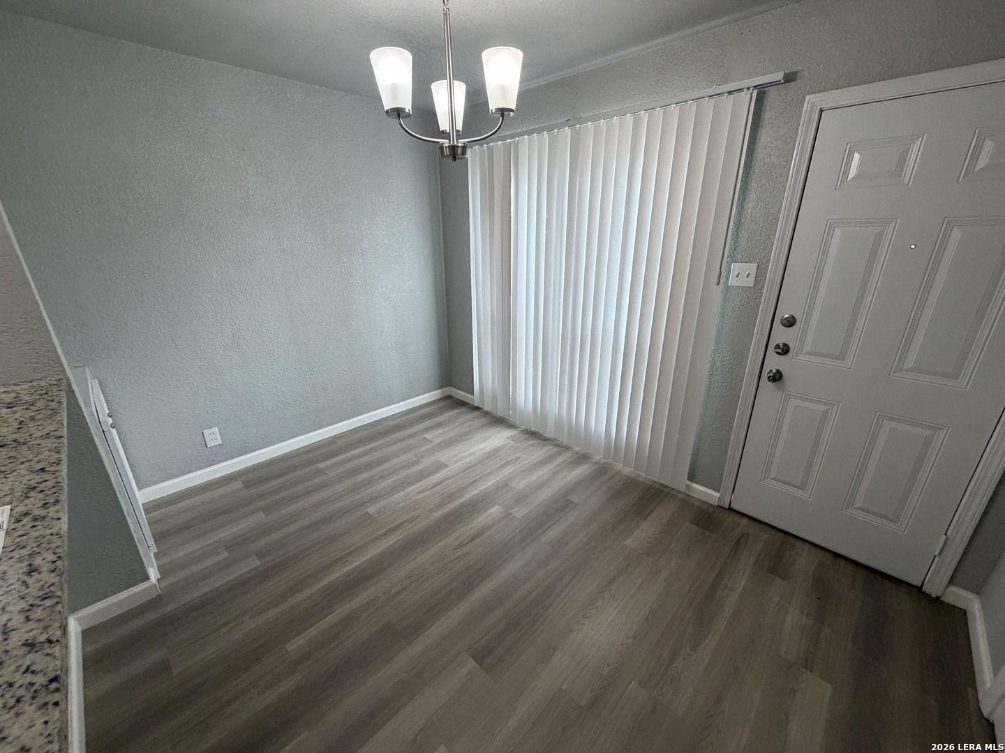 2811 Woodbury San Antonio TX 78217
