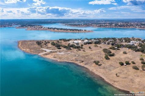 2004 Lakeland Drive Canyon Lake TX 78133