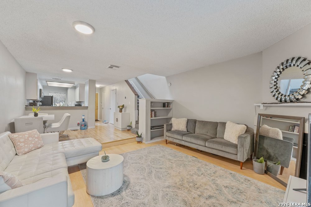 11815 Vance Jackson San Antonio TX 78230