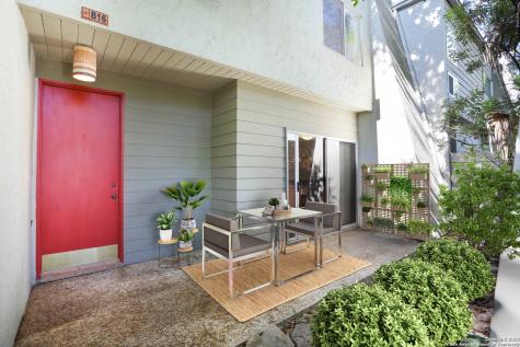 3102 Eisenhauer San Antonio TX 78209