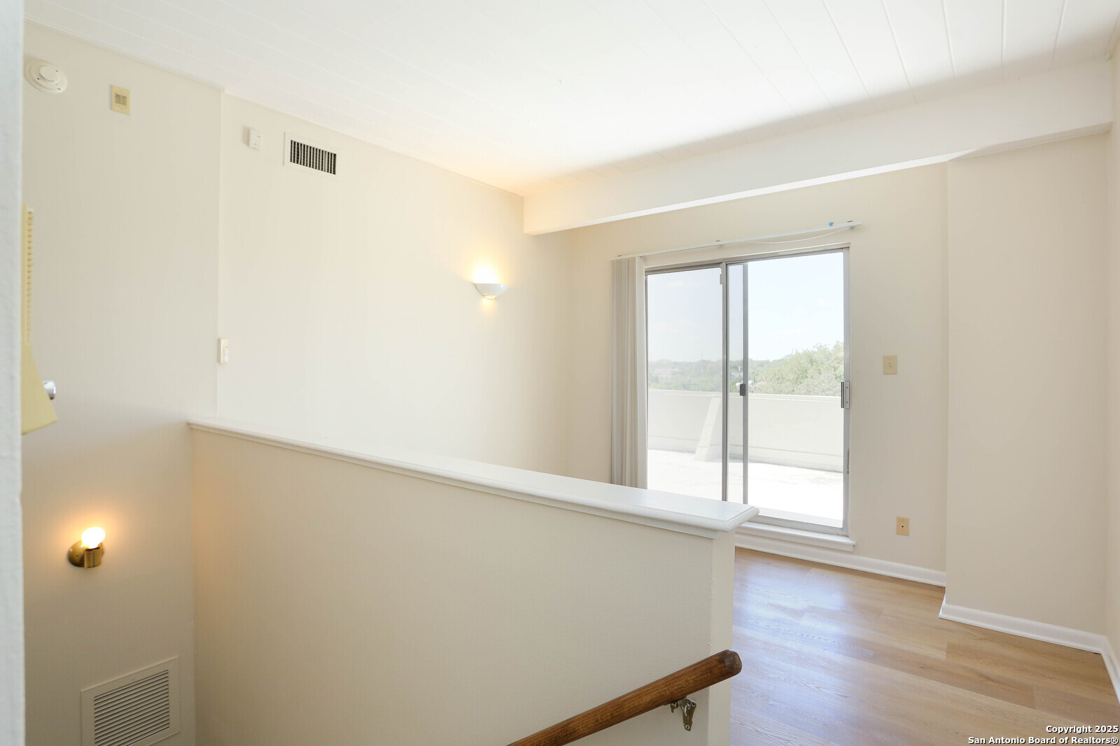 3102 Eisenhauer San Antonio TX 78209