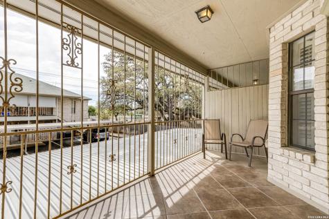 8415 Fredericksburg San Antonio TX 78229