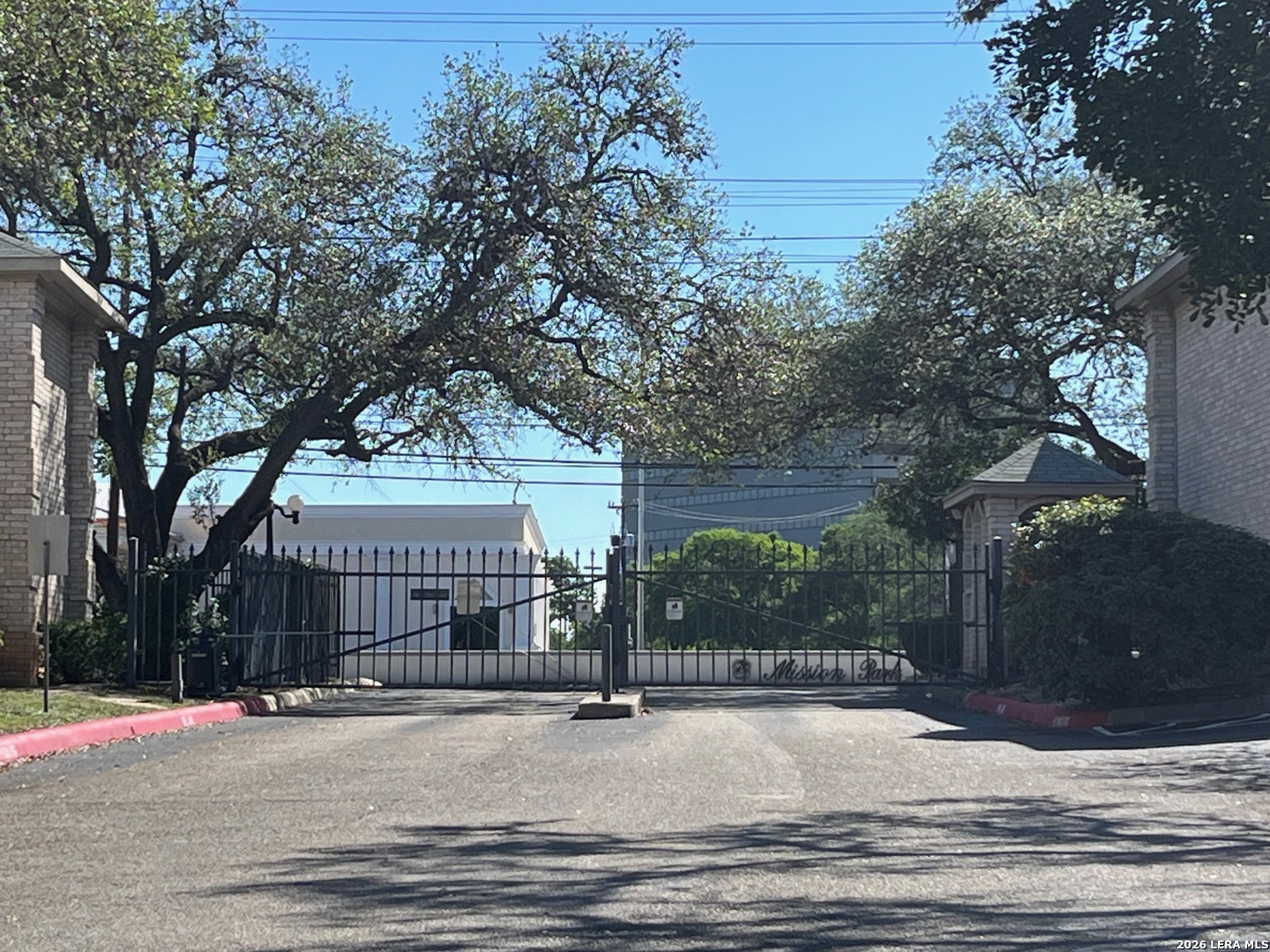 8415 Fredericksburg San Antonio TX 78229