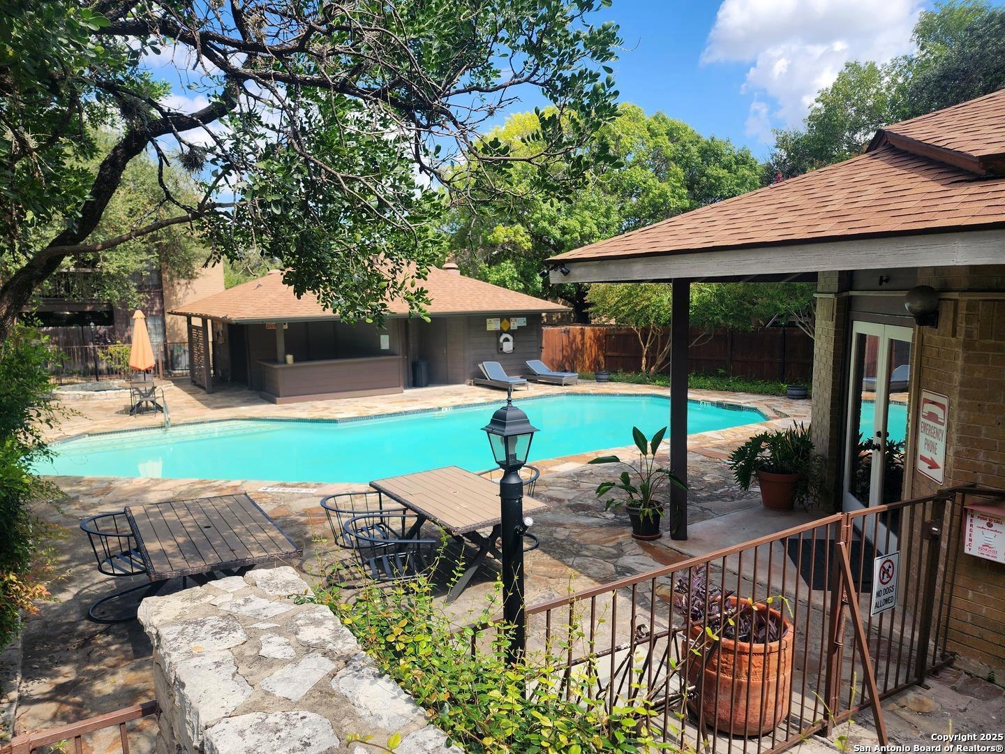 8611 Datapoint Drive San Antonio TX 78229