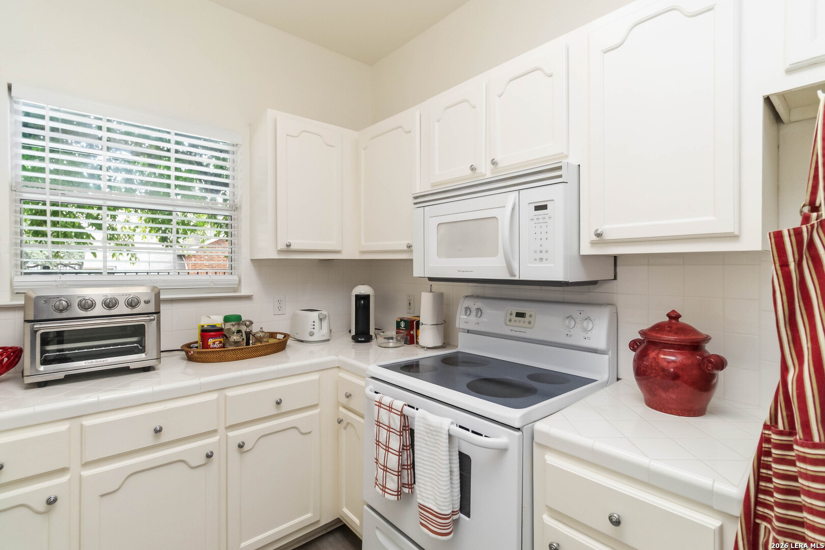 74 Chapel Hill Circle San Antonio TX 78240