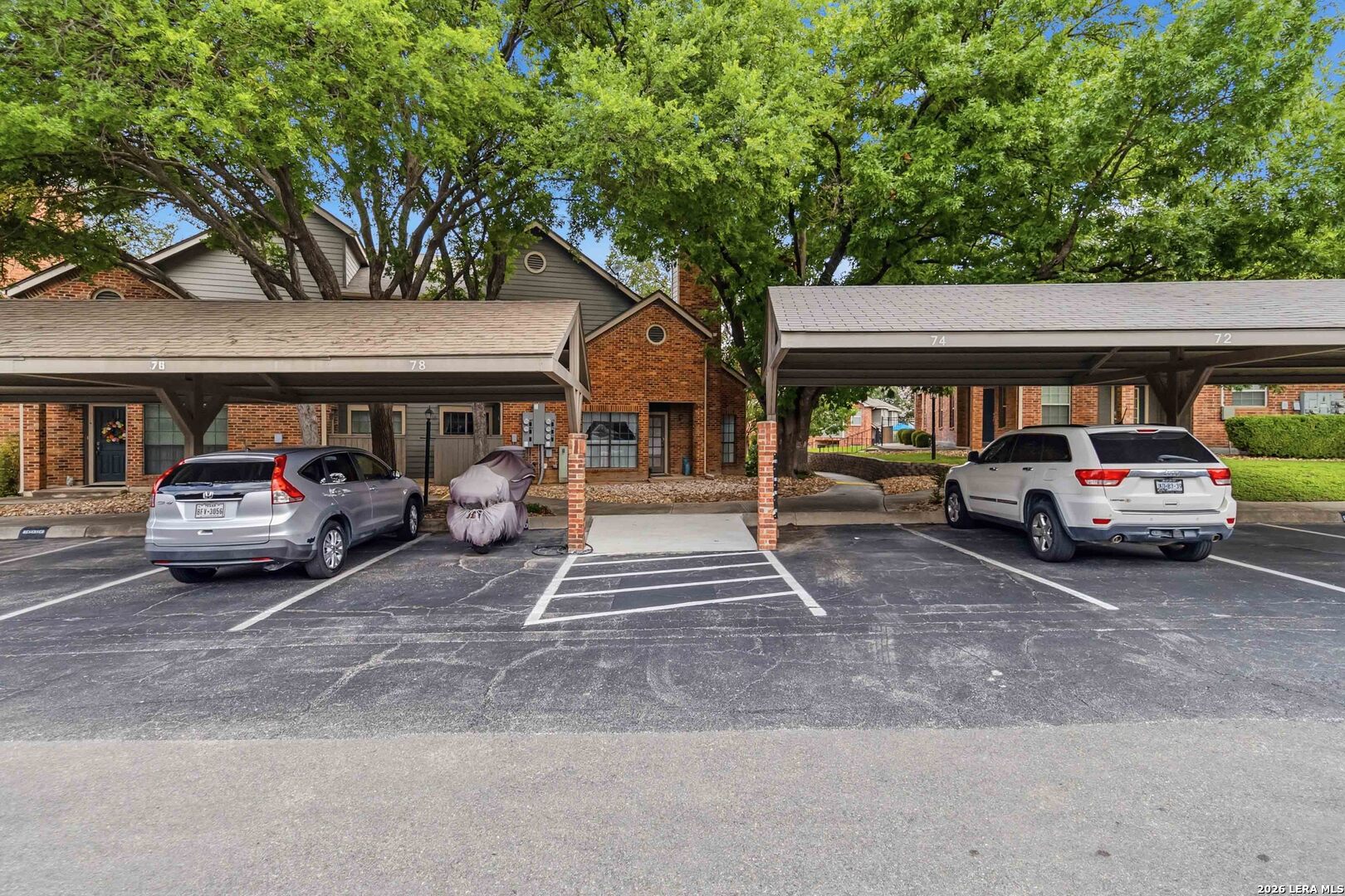 74 Chapel Hill Circle San Antonio TX 78240
