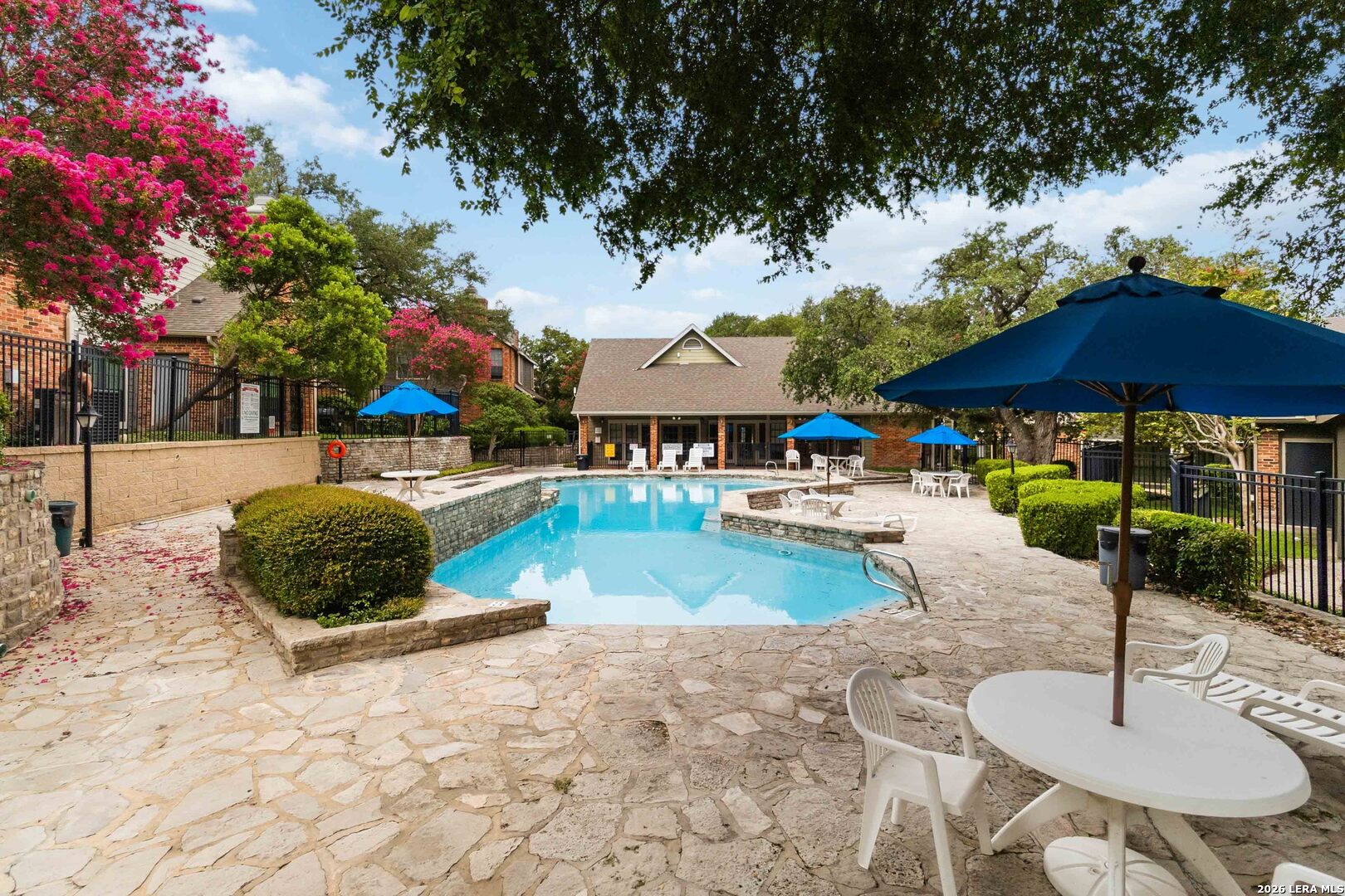 74 Chapel Hill Circle San Antonio TX 78240