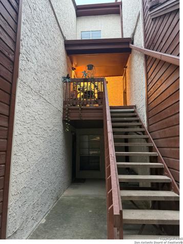 10527 Perrin Beitel San Antonio TX 78217