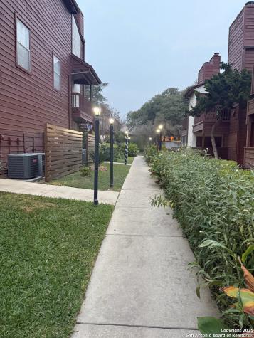 10527 Perrin Beitel San Antonio TX 78217
