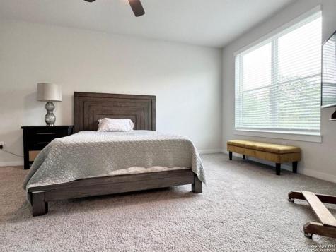 5843 Whitby Road San Antonio TX 78240