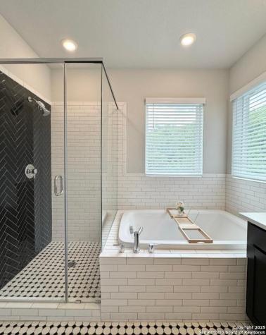 5843 Whitby Road San Antonio TX 78240