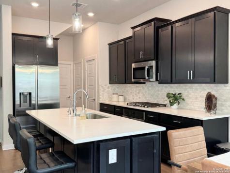 5843 Whitby Road San Antonio TX 78240