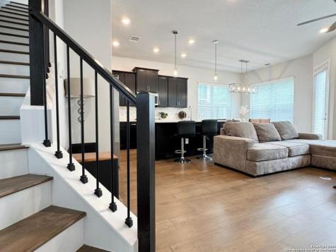 5843 Whitby Road San Antonio TX 78240