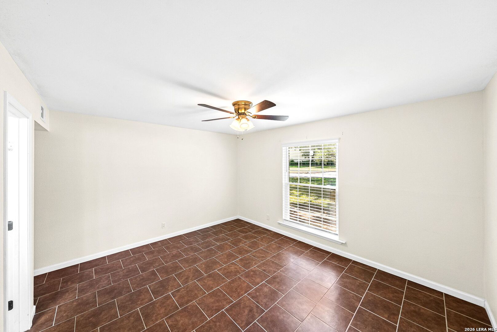 8702 Village Drive San Antonio TX 78217