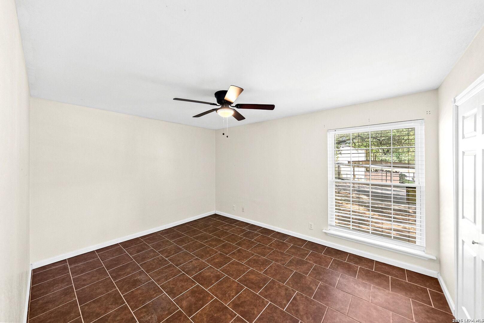 8702 Village Drive San Antonio TX 78217