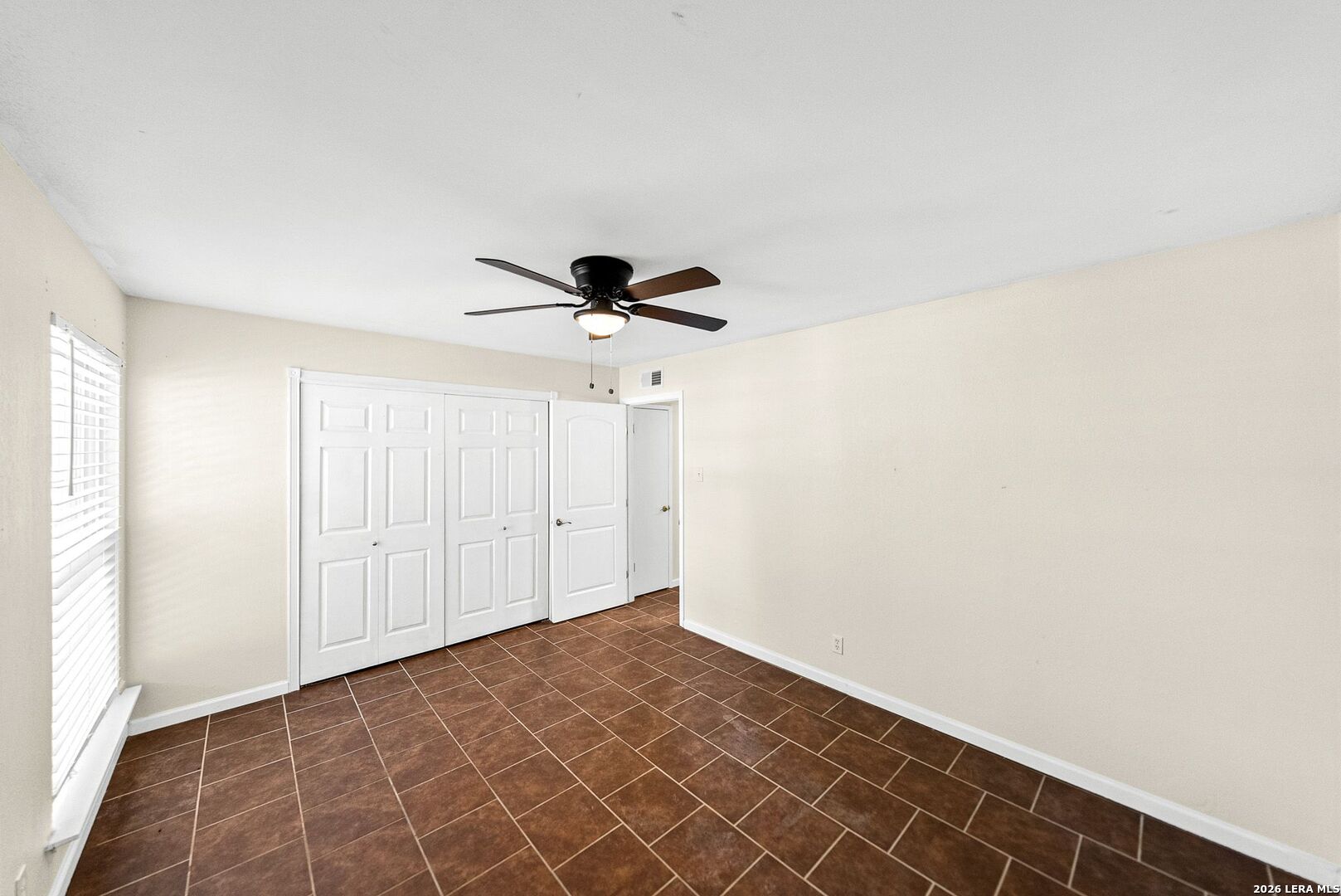 8702 Village Drive San Antonio TX 78217