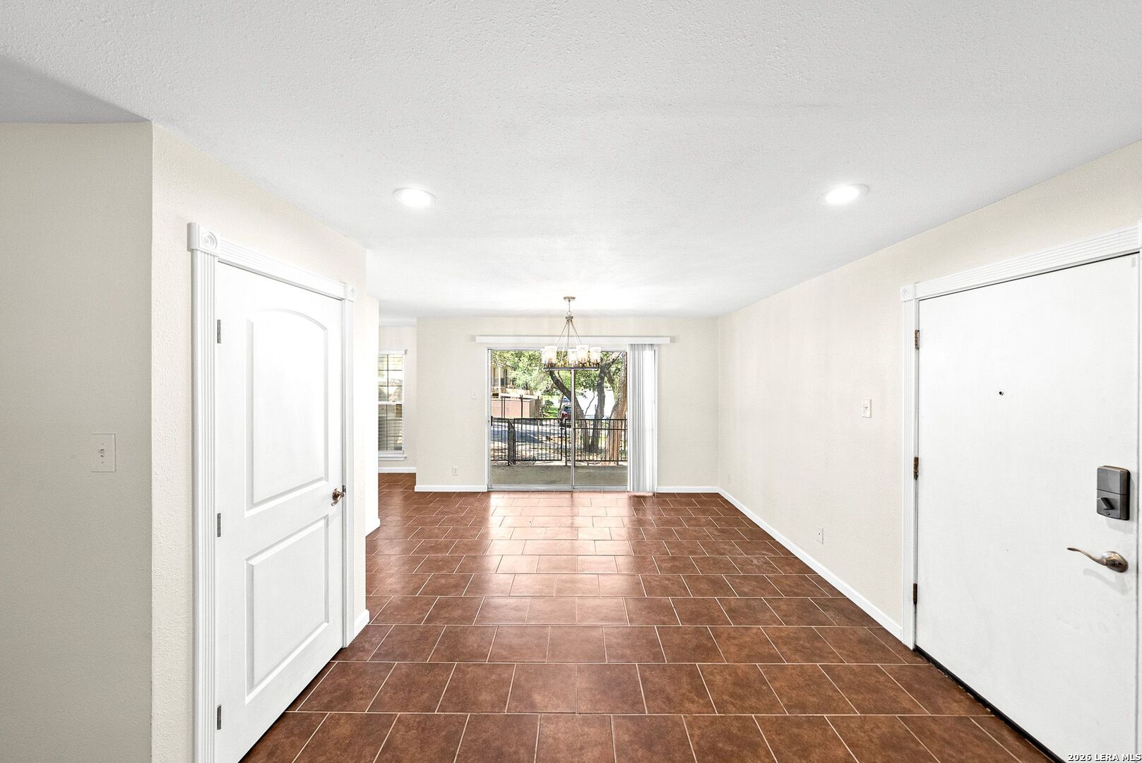 8702 Village Drive San Antonio TX 78217