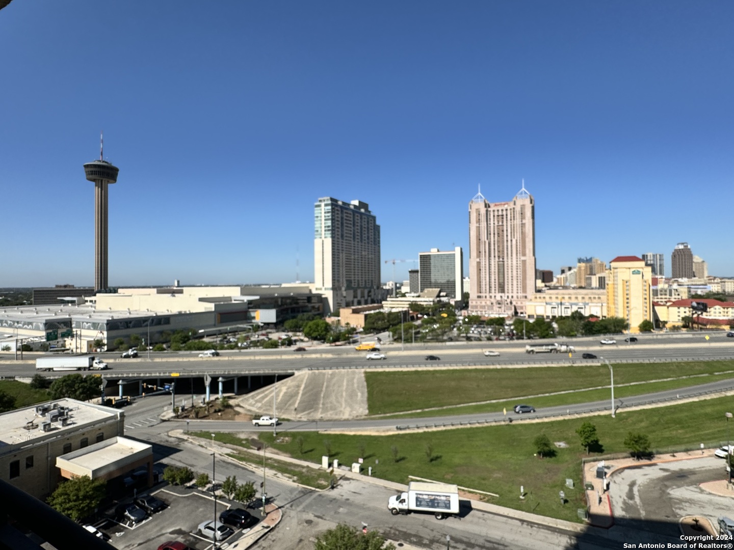 215 N Center San Antonio TX 78202