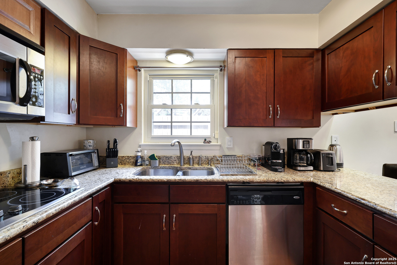 8715 Starcrest San Antonio TX 78217