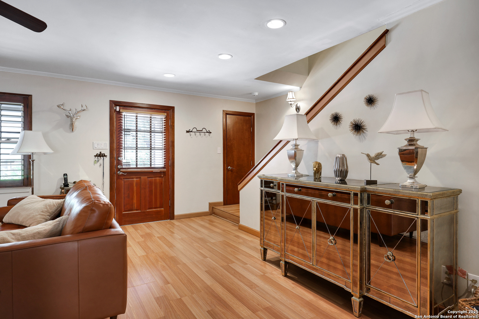 8715 Starcrest San Antonio TX 78217