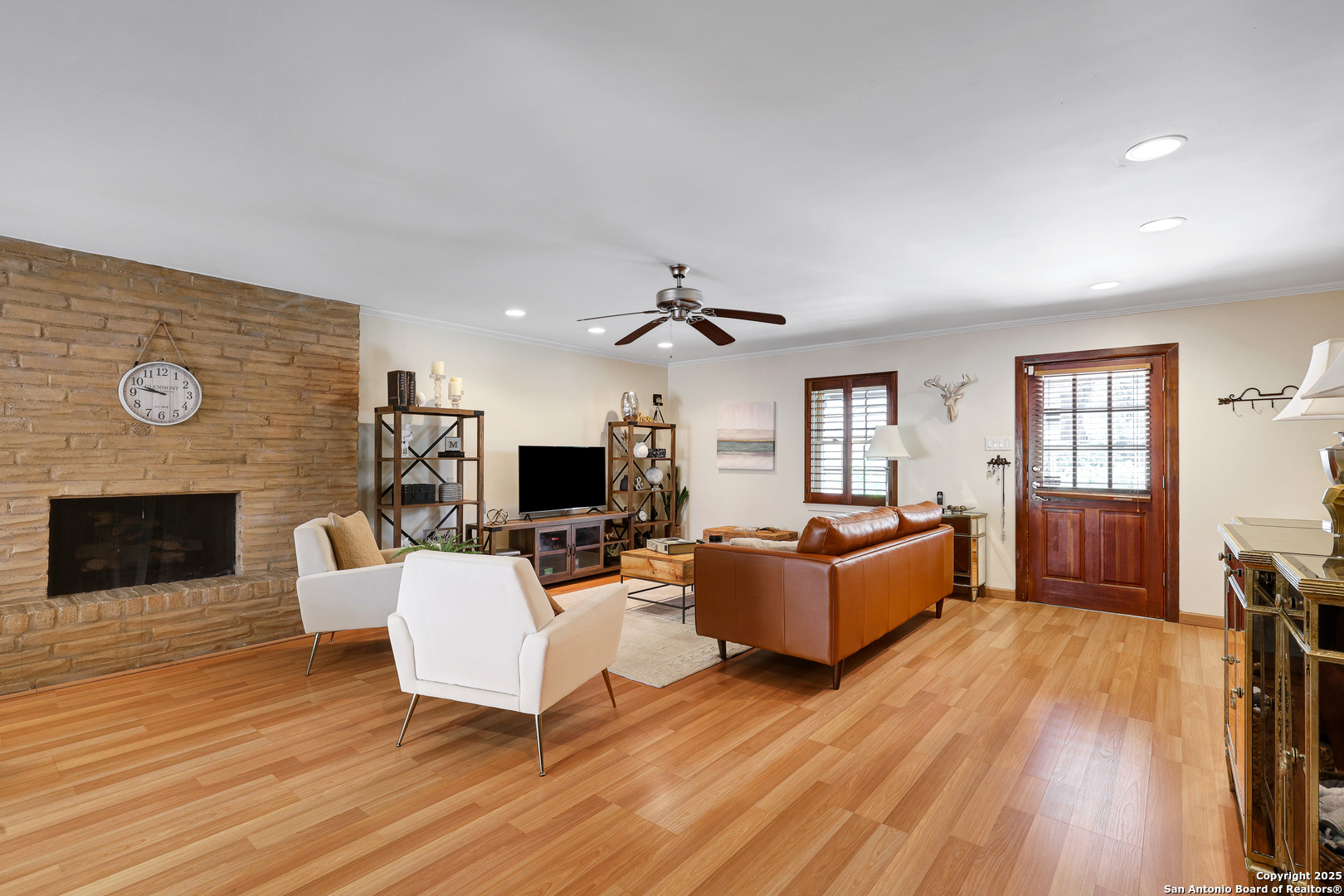8715 Starcrest San Antonio TX 78217