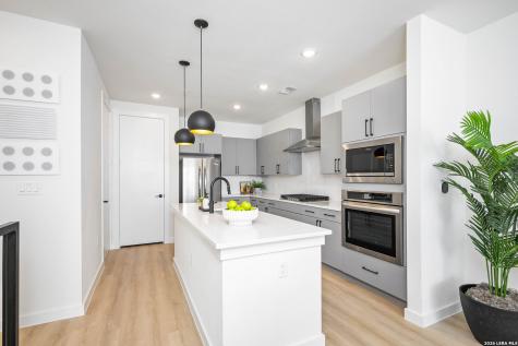 719 E Locust San Antonio TX 78212