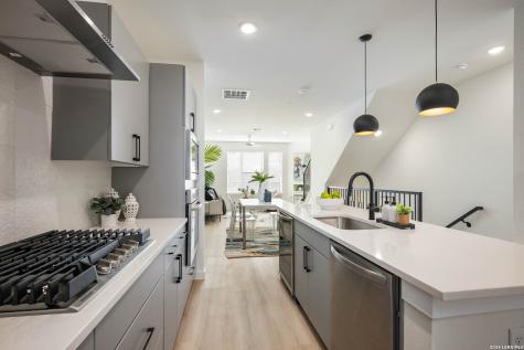 719 E Locust San Antonio TX 78212